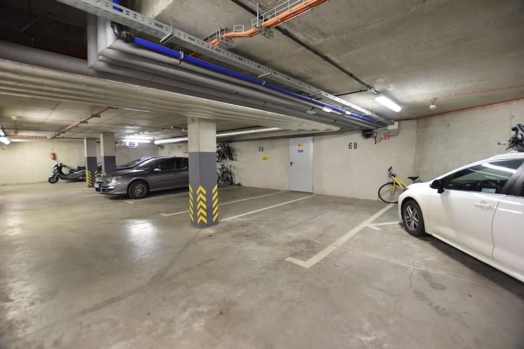 Apartament Z Podziemnym Parkingiem Ulica Wroclawska Krakow Exterior photo